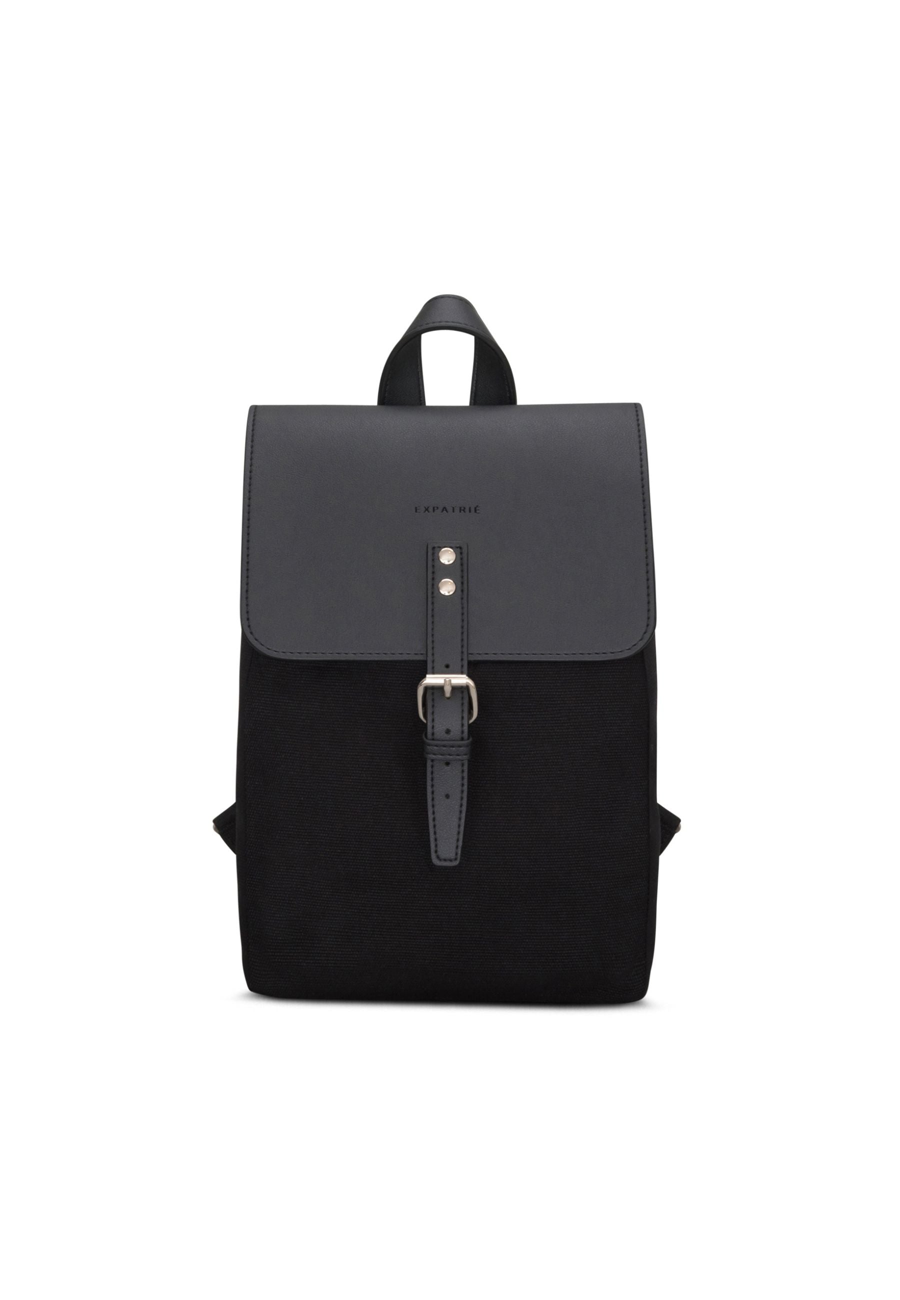 Schwarzer Mini-Rucksack 'Anna' mit Klappe und verstellbarem Riemenverschluss