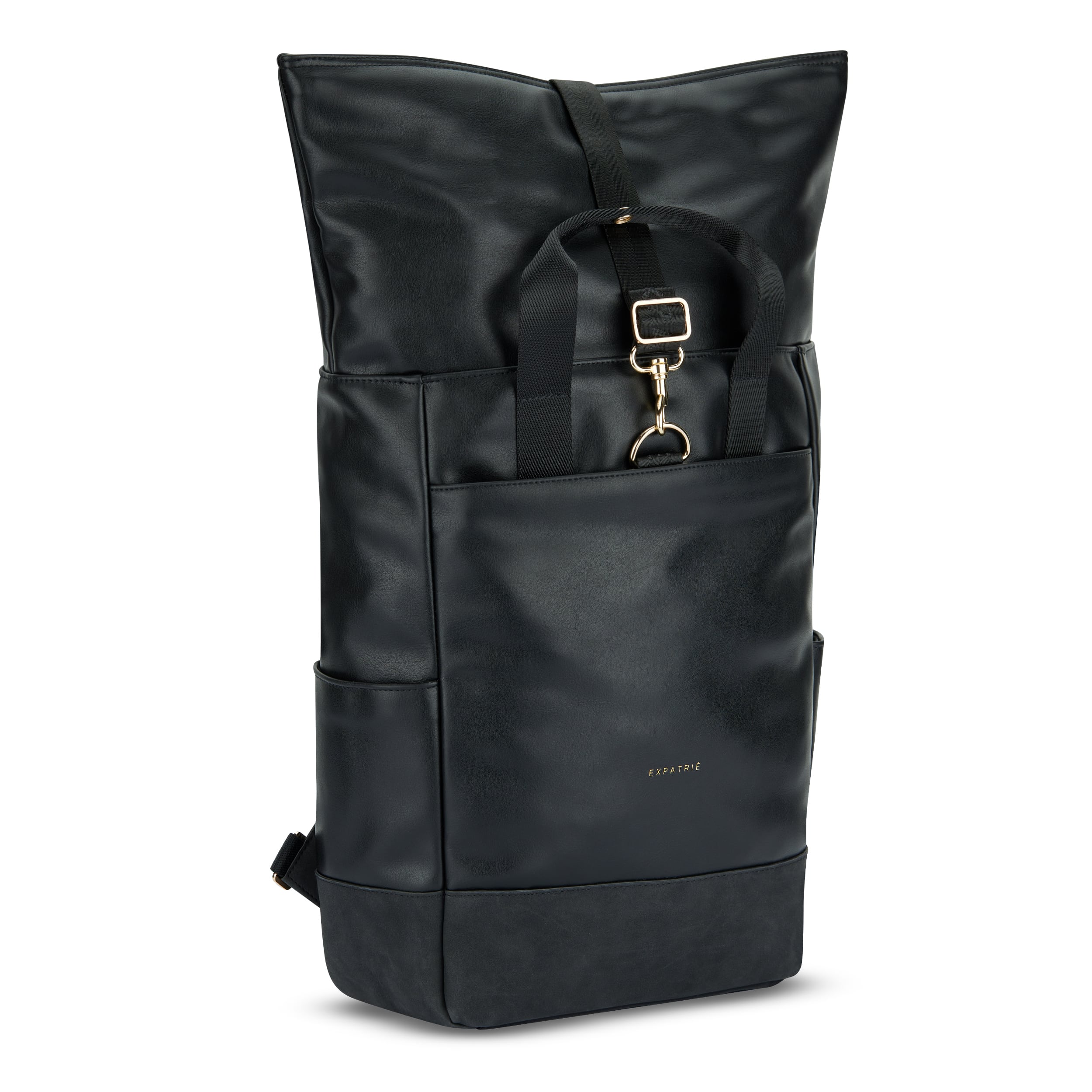 Schwarzer Rolltop Rucksack Adele aus Leder mit goldfarbenen Metallakzenten und vorderer Tasche