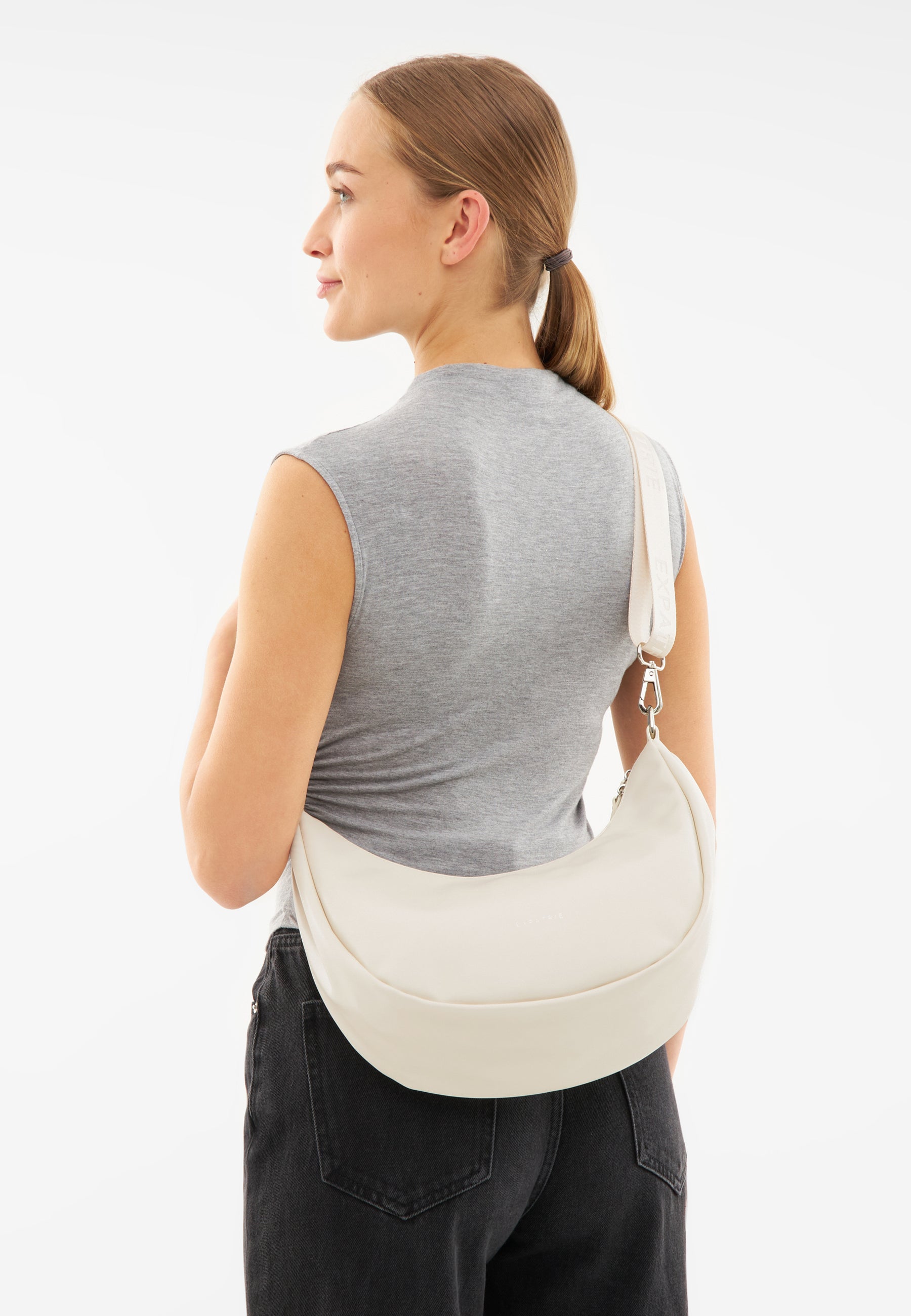 LEA MEDIUM - HALF MOON BAG