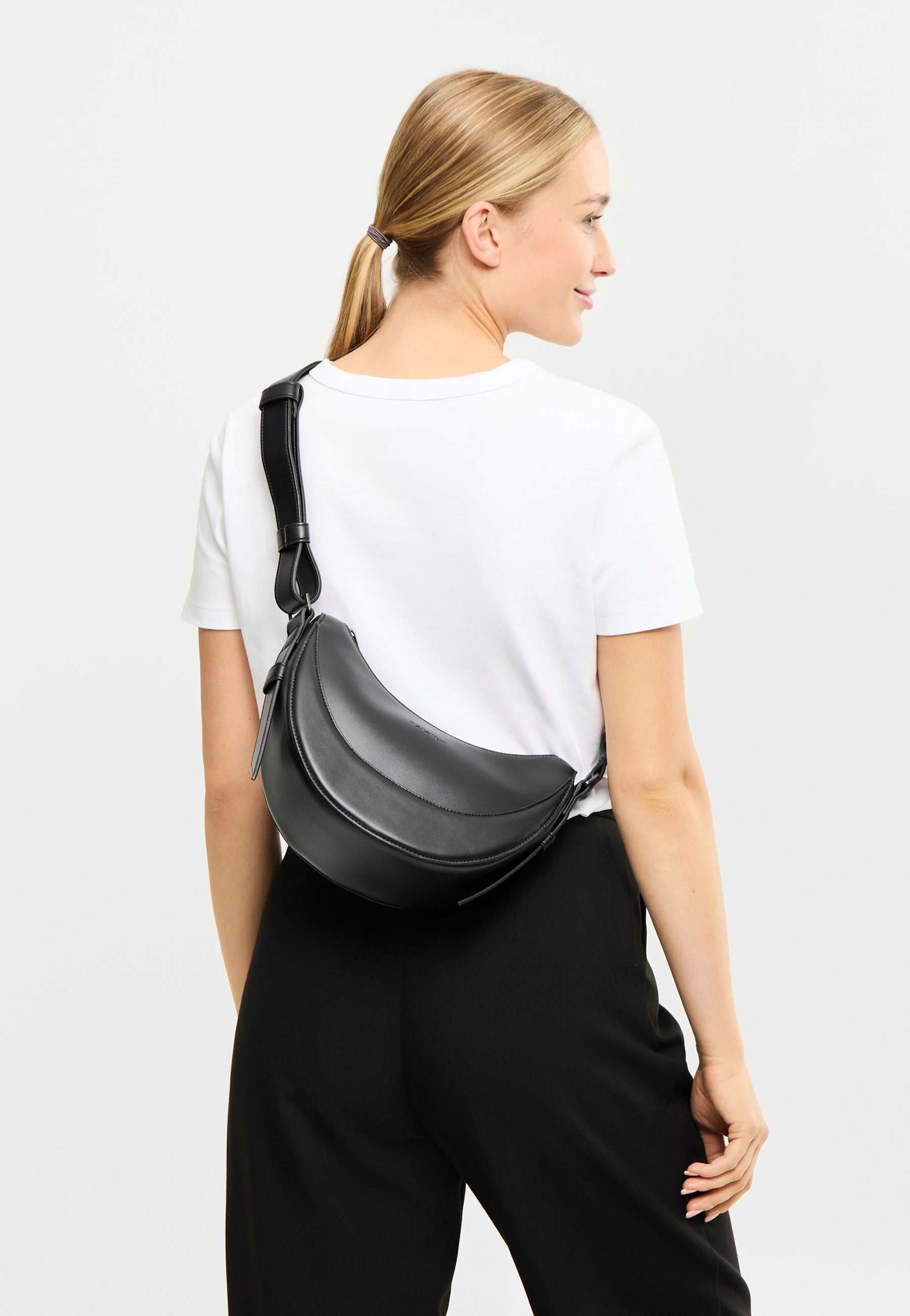 LIVIA - HALF MOON BAG